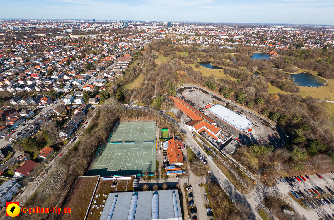 20.02.2023 -  Ostparksee und Schule am Strehleranger mit Umgebung in Neuperlach